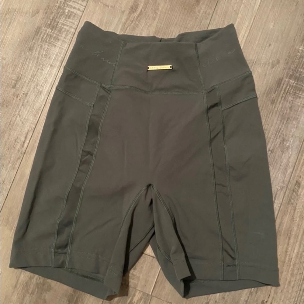 Gymshark shorts size xs
